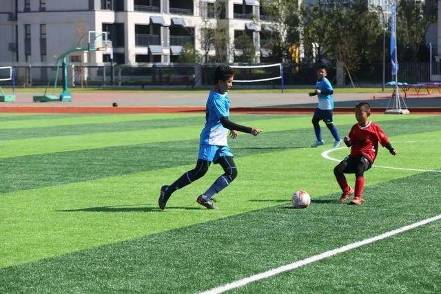 曼晚：霍伊伦正在逐步找回状态